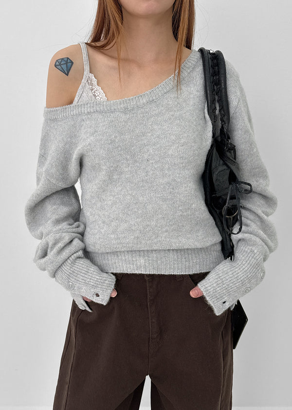 Crovan Wool Sleeve Button Off-shoulder Knit