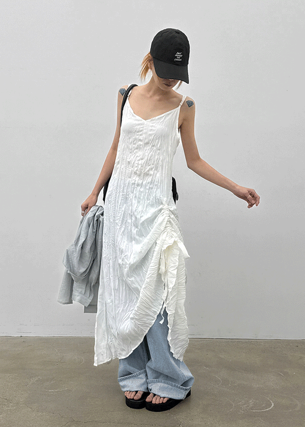 Chellening Wrinkle Sleeveless Long Dress