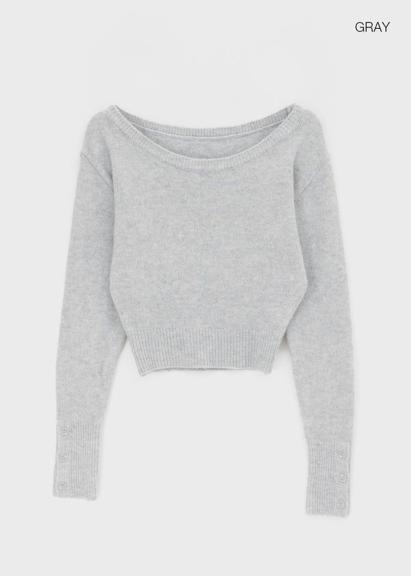 Crovan Wool Sleeve Button Off-shoulder Knit