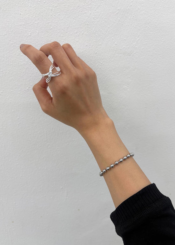 Hohemmi Silver Ball Bracelet