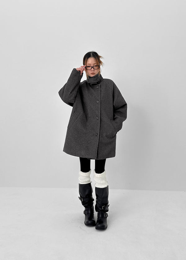 Pudding High Neck Quilted Half Coat (2 Oz)