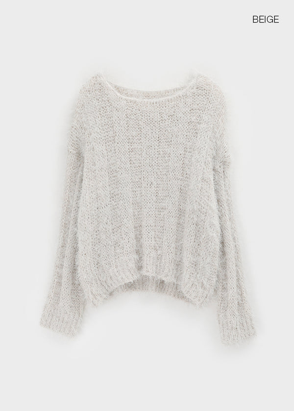 Caroen Boat Neck Boucle Knit