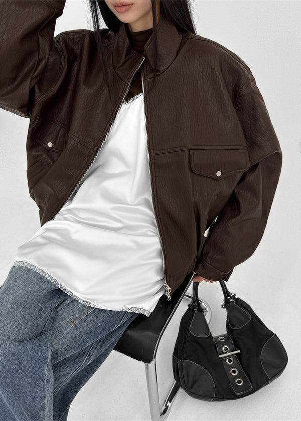 (UNISEX) Trollti Two-way High Neck Cracked Leather Jumper