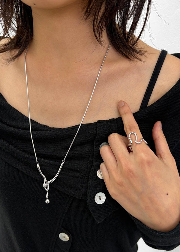 Wetty Wave Silver Ring