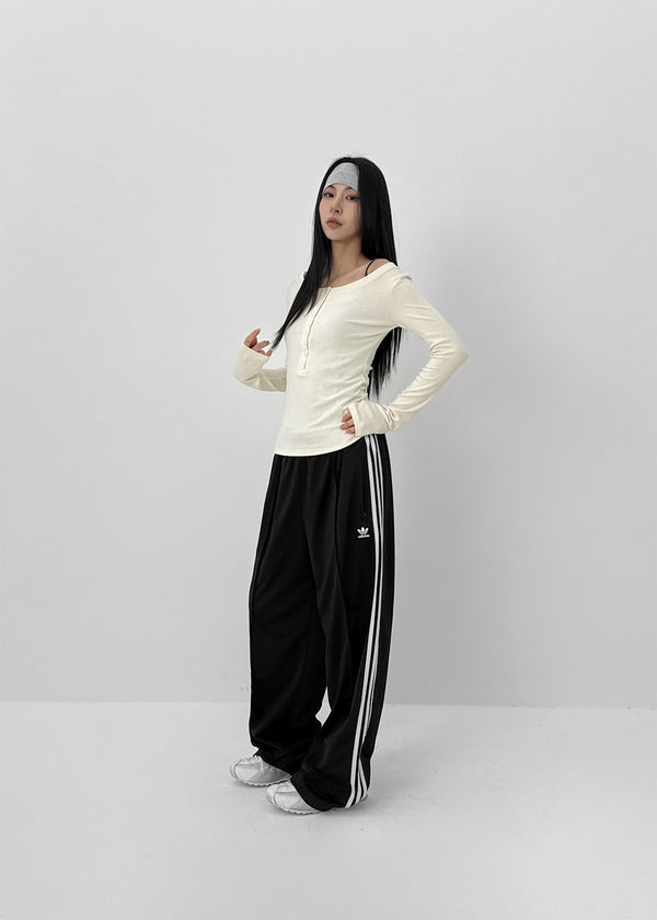 [MADE] Keshire Button Long Sleeve T-shirt