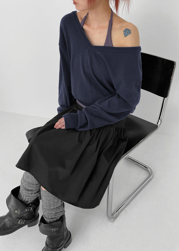 Corey Loose Fit V-neck Knit