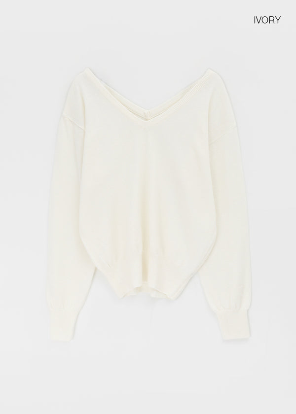 Corey Loose Fit V-neck Knit