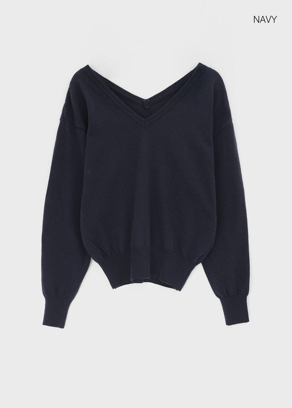 Corey Loose Fit V-neck Knit