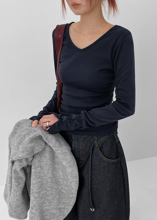 Samanthi Button V-neck Long Sleeve T-shirt