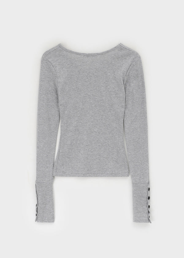 Samanthi Button V-neck Long Sleeve T-shirt