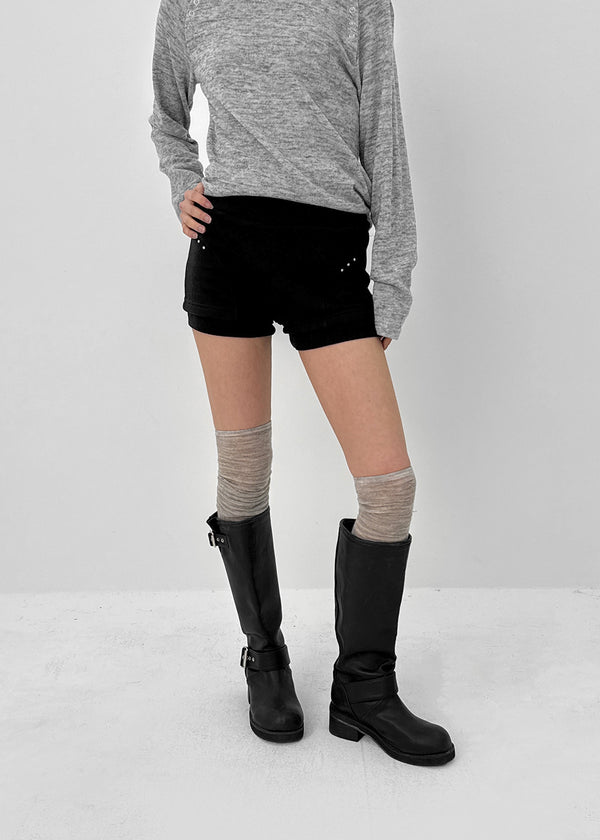 Prim Studded Pigment Fleece Banding Shorts