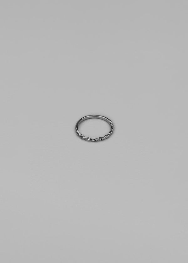 Cheltz Twist Silver Ring