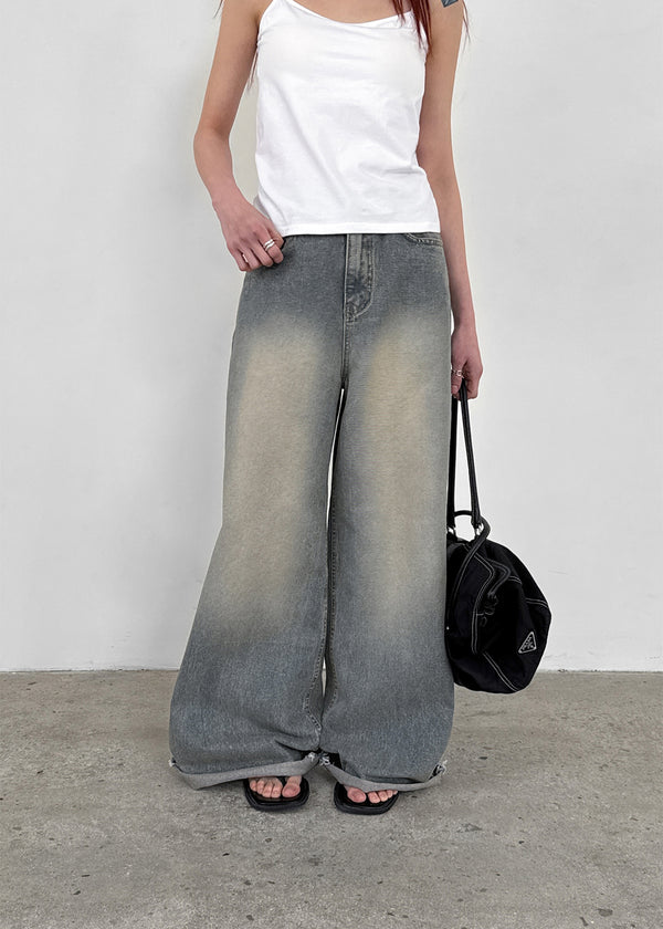 Oladi Washed Wide Bootcut Denim Pants