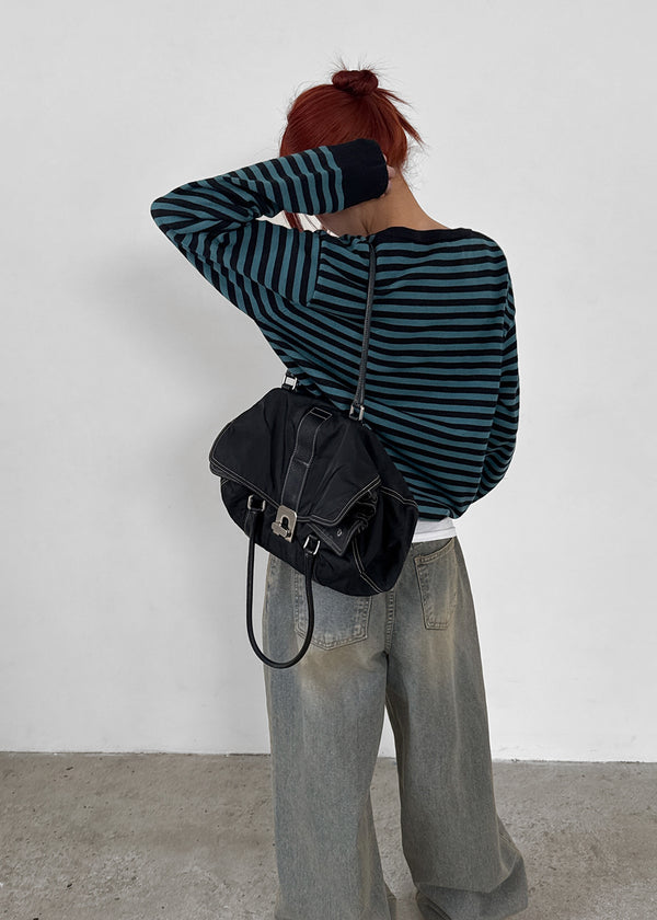 [MADE] Livni Stripe Loose Fit V-neck Knit