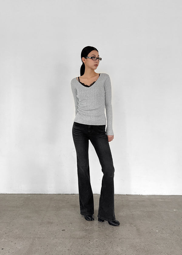 [MADE] Dearly V-Neck Ribbed Knit