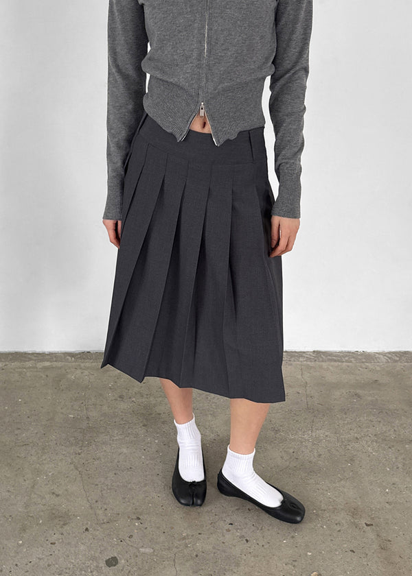 [MADE] Pretzel Pleated Midi Skirt