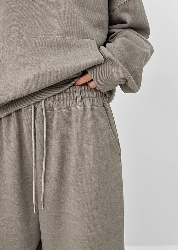 [MADE] Riso Pigment-Dyed Bermuda Banded Pants