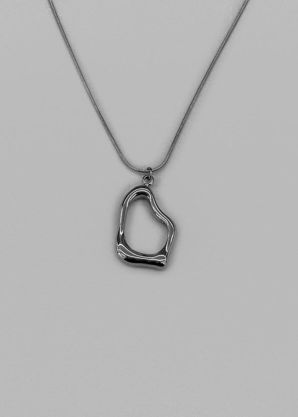 Daphne Pendant Snake Necklace