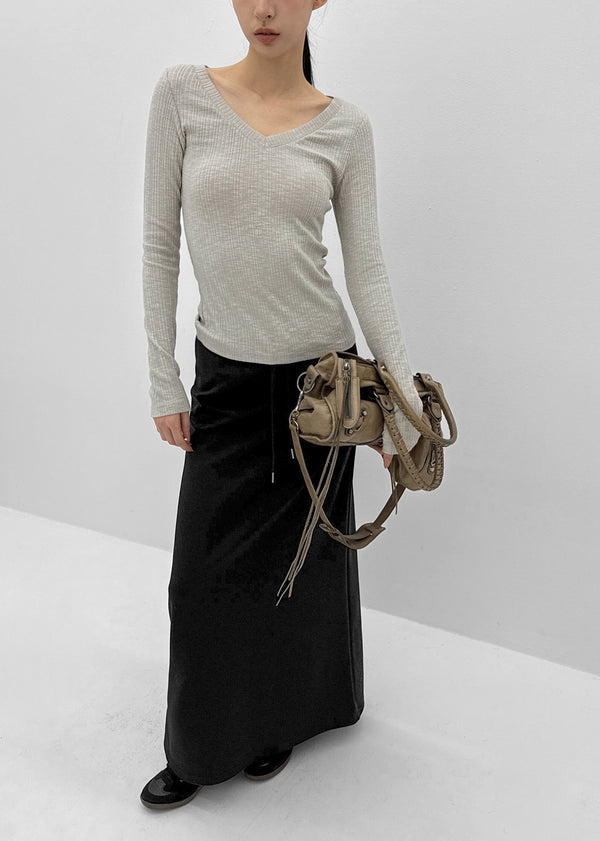 [MADE] Diloa V-Neck Long-Sleeve Tee (Modal 38%)