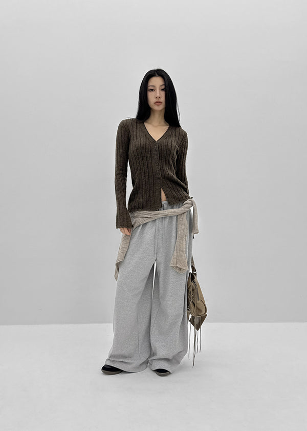 Haen V-neck Slim Ribbed Cardigan