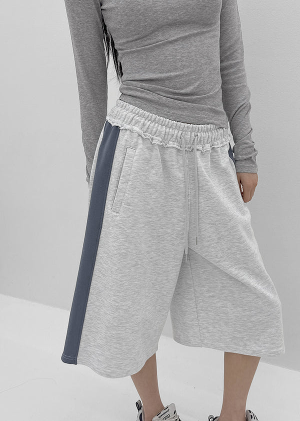 [MADE] Wirano Color-Block Bermuda Banded Pants