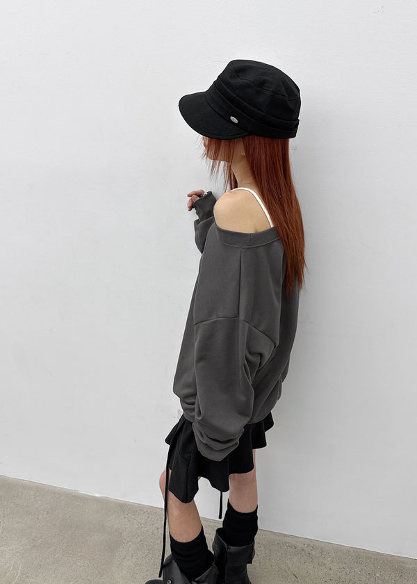 Herizel Loose Fit Off-Shoulder Sweatshirt