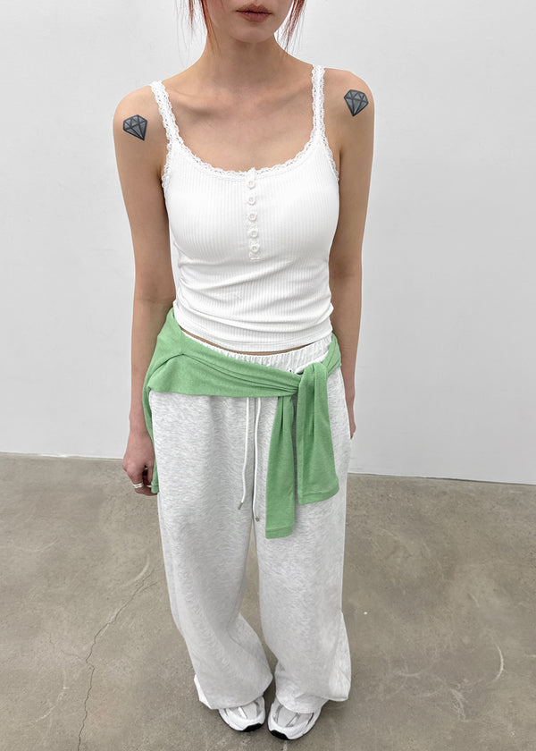 Feight Lace Button Sleeveless Top (Built-in Cap)