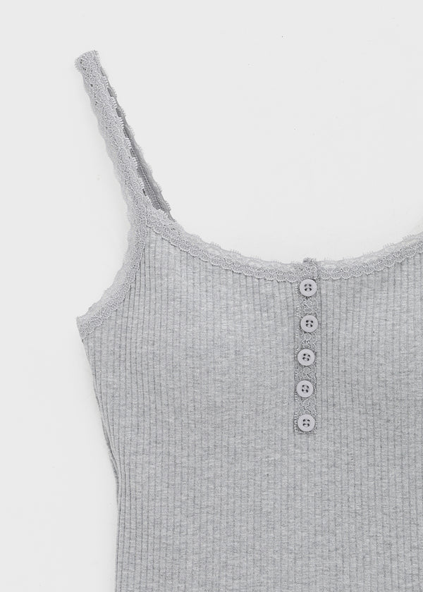 Feight Lace Button Sleeveless Top (Built-in Cap)
