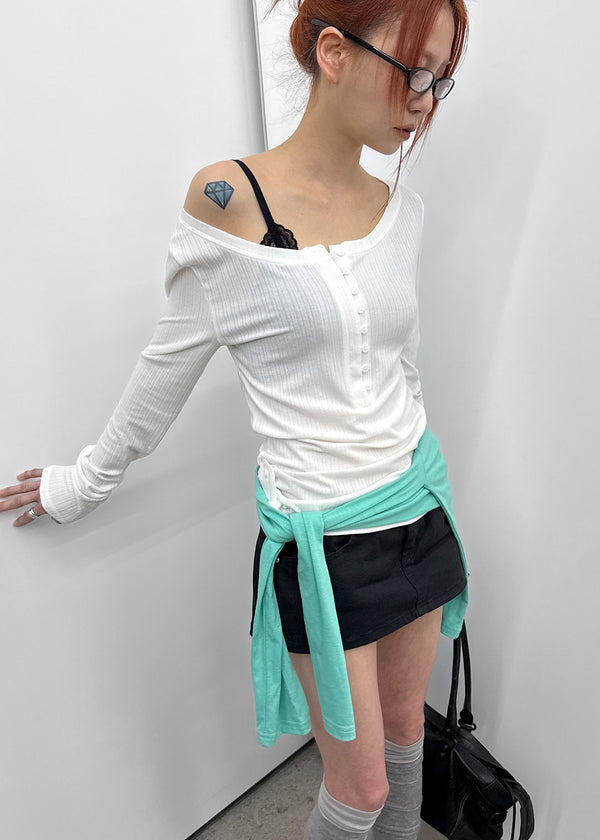 [MADE] Kerity Button Long-Sleeve Tee