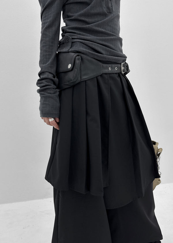 Bereung Strap Layered Skirt Slacks