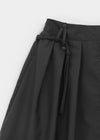 Bereung Strap Layered Skirt Slacks