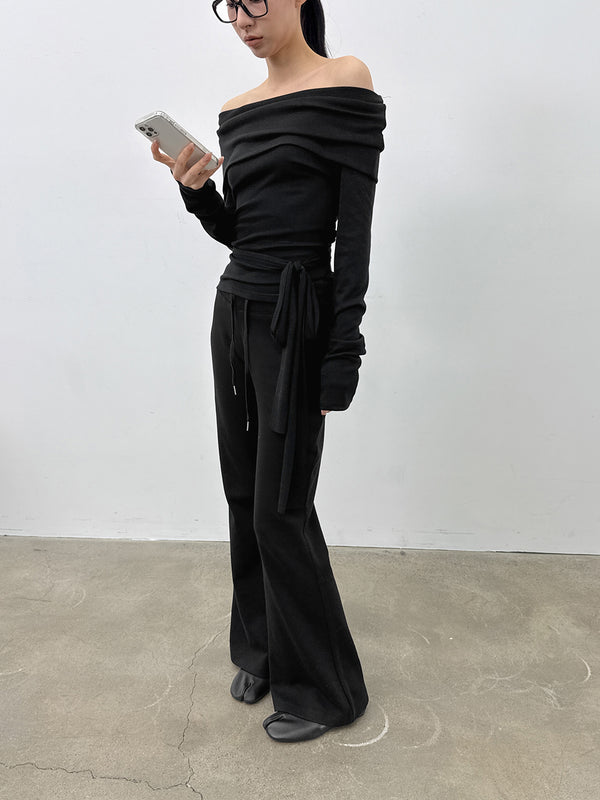 [MADE] Yelty Off-Shoulder Strap Long-Sleeve Tee