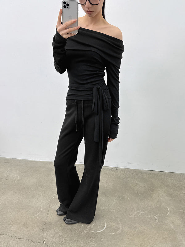 [MADE] Yelty Off-Shoulder Strap Long-Sleeve Tee