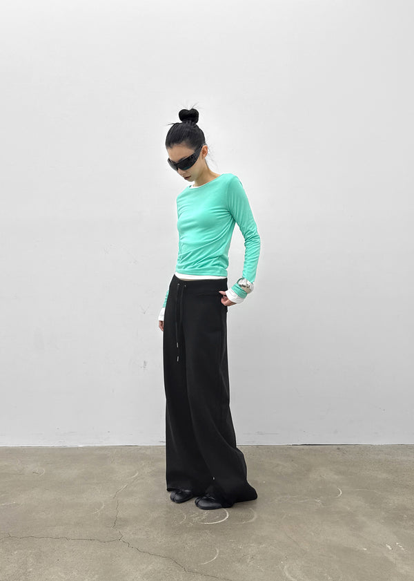 Entoning Round Long Sleeve Tee