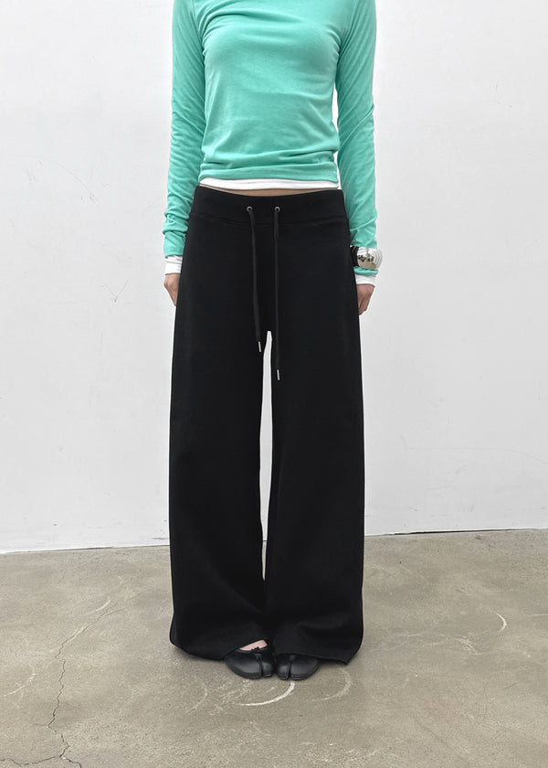 [MADE] Higg Low-Rise Straight Banded Pants