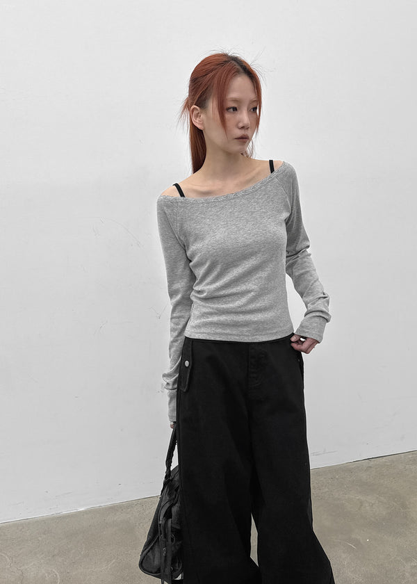 [MADE] Cozetti Lace Off-Shoulder Long Sleeve Top