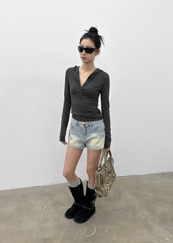 [MADE] Teti Button Hooded Long-Sleeve Tee