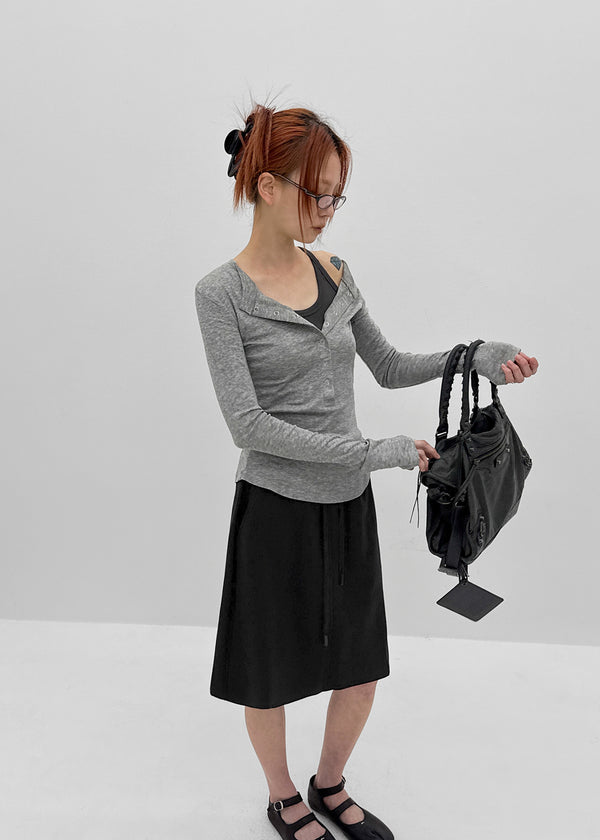 Nuden Snap Button Rounding Long Sleeve T-shirt