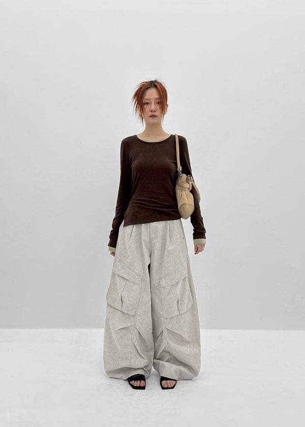 [MADE] Plindy Color-Block Slit Long Sleeve Top