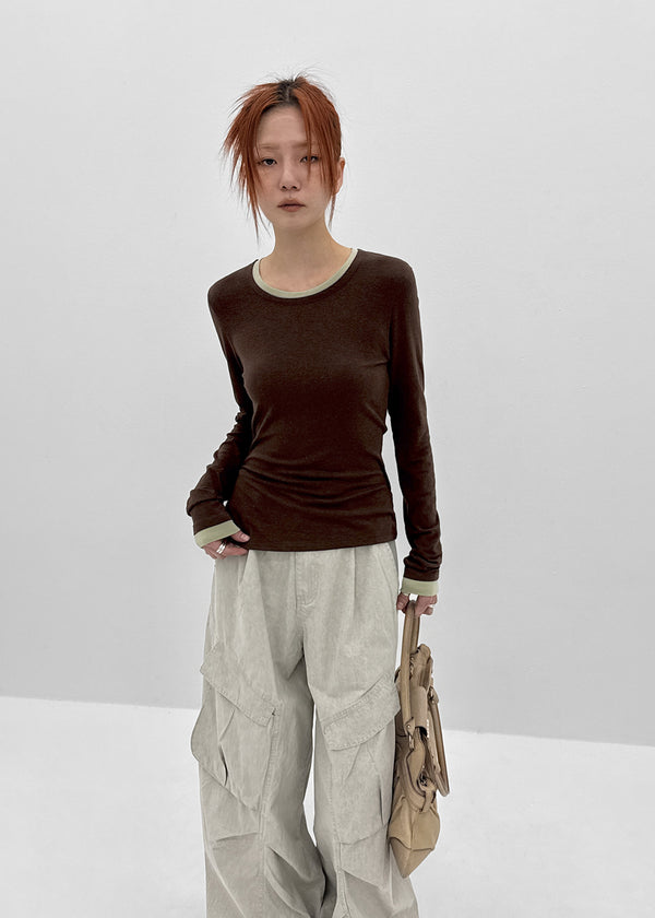 [MADE] Plindy Color-Block Slit Long Sleeve Top