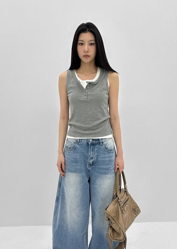 Dent Button U-neck Sleeveless