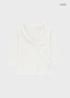 The Bellit Frill V-neck 3/4 Sleeve T-Shirt