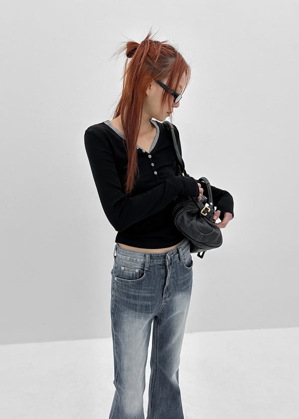 Nuert Button V-neck Layered Long Sleeve T-shirt