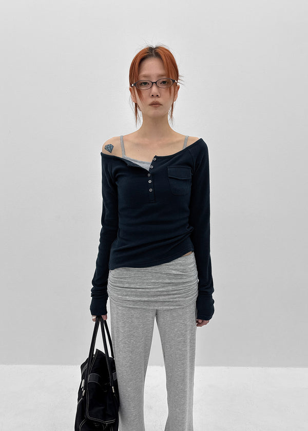 Wonshoi Pocket Button Off-shoulder Long Sleeve T-shirt