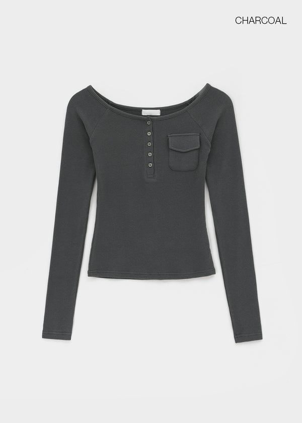 Wonshoi Pocket Button Off-shoulder Long Sleeve T-shirt