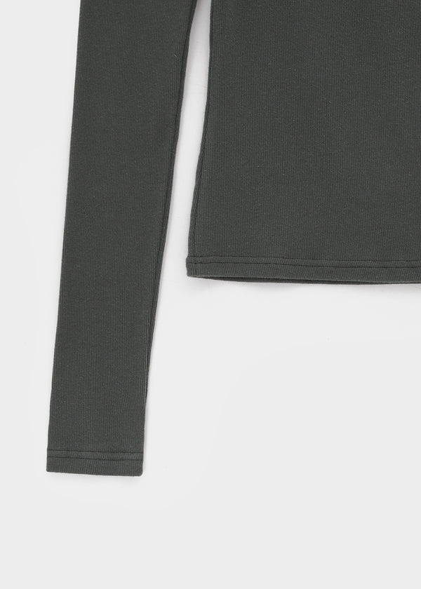 Wonshoi Pocket Button Off-shoulder Long Sleeve T-shirt