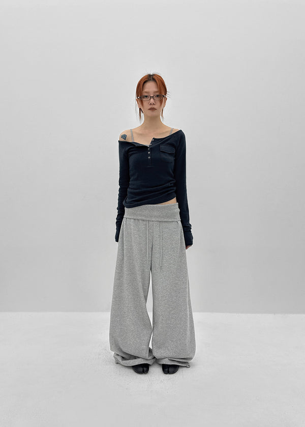 Wonshoi Pocket Button Off-shoulder Long Sleeve T-shirt