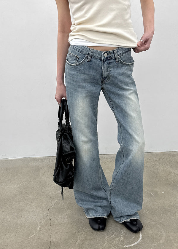 Romhat Low-waist Washed Bootcut Denim Pants