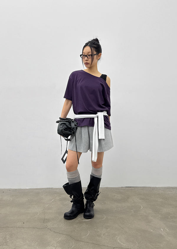 Posiku Unbalanced Off-shoulder Short Sleeve Tee