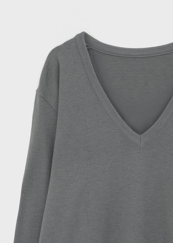 Grise V-neck Knit